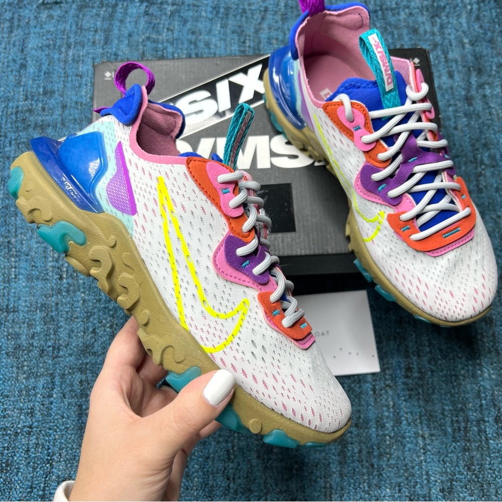 Nike NSW React Vision D/MS/X Sneakers in Photon Dust Lemon Venom